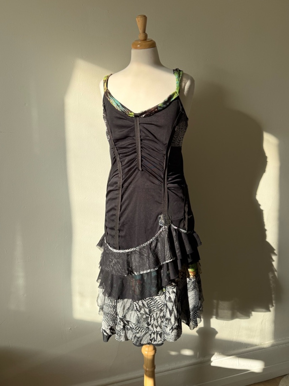 Linea Domani Black Ruffle Dress Size 14 Ruched Mesh Mixed Fabric Y2K Chic
